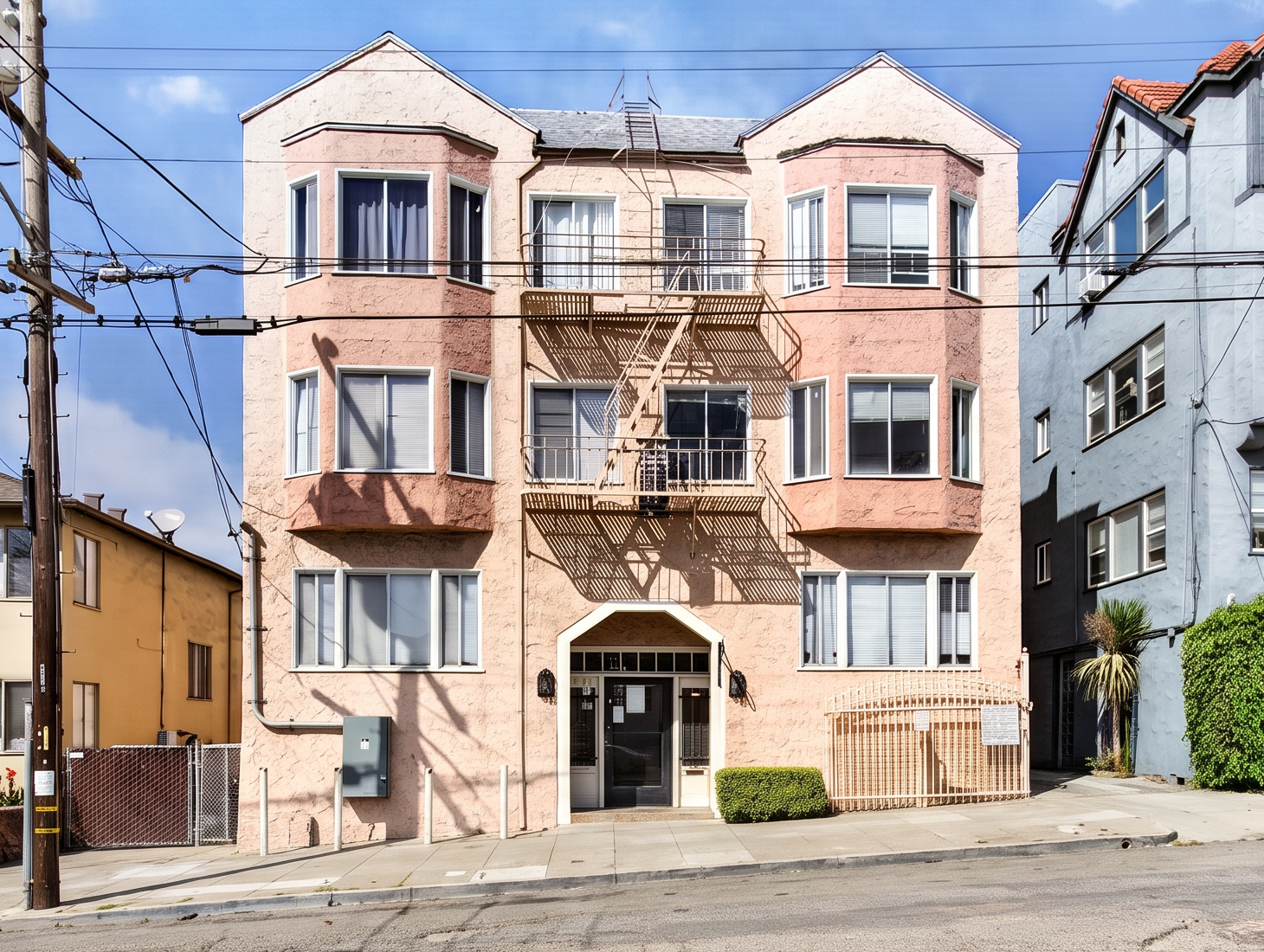 1821 6th Avenue - 301/3rd